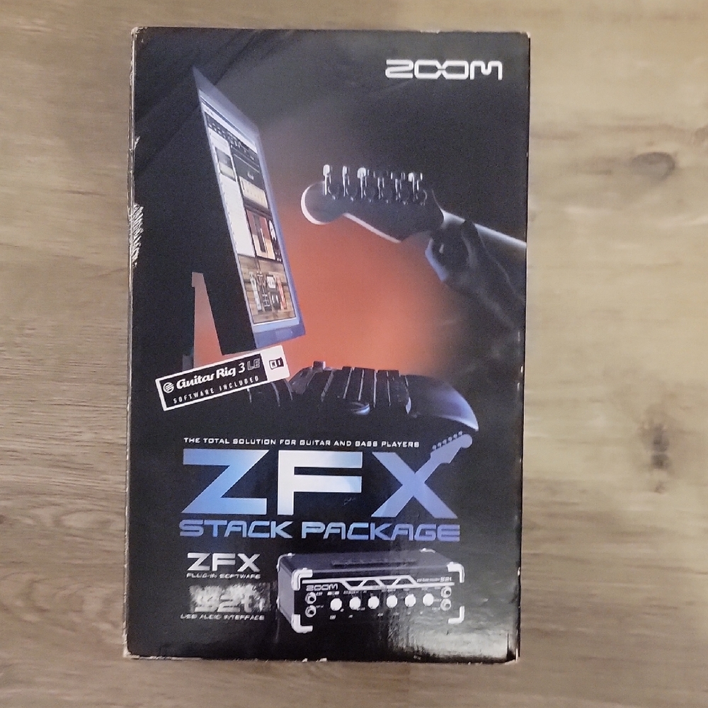 Zoom ZFX Stack Package with Black and Blue Design